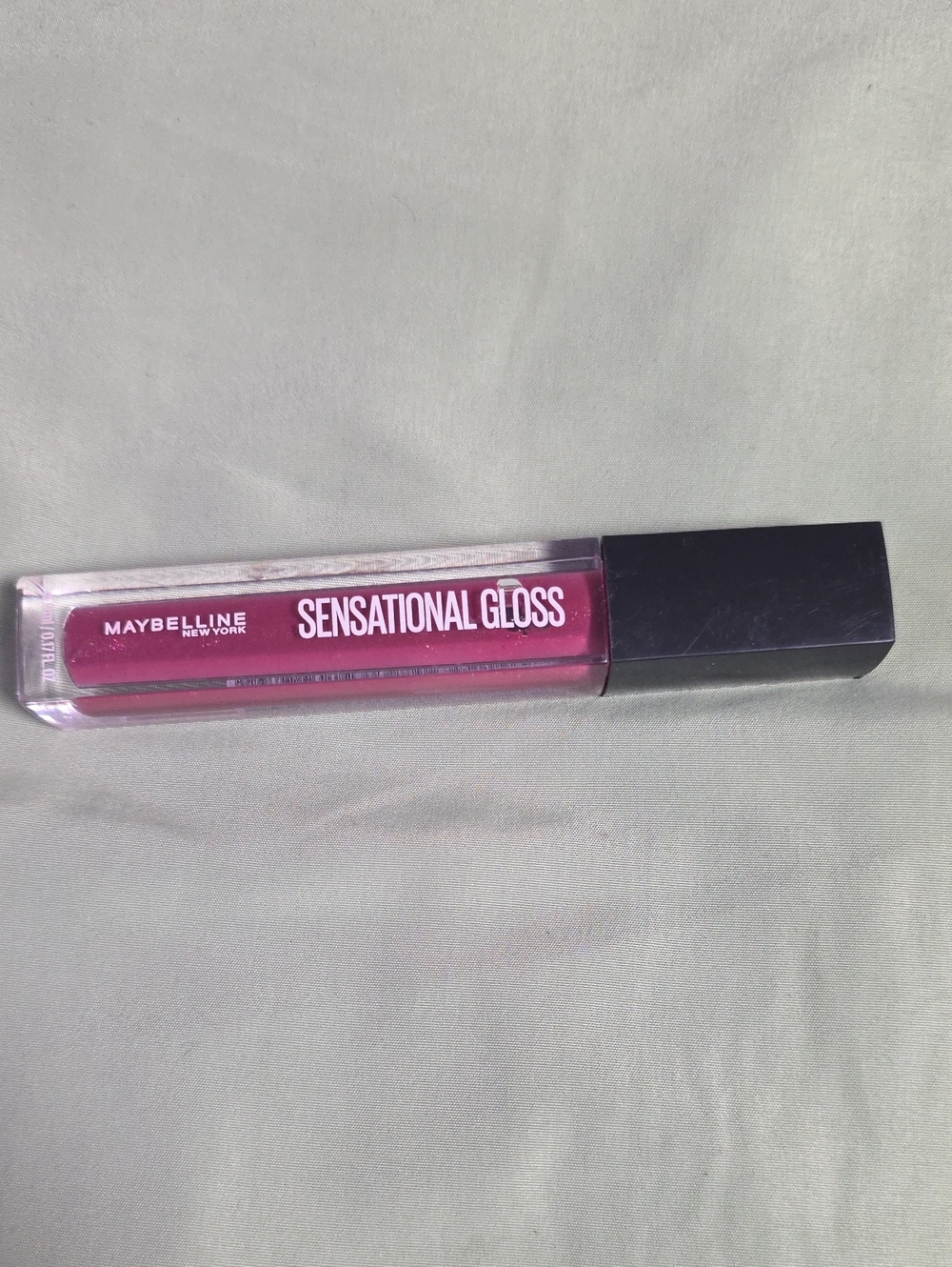 Maybelline Sensational Ultra-Shiny Glossy Finish Lip Gloss- 06 Berry Chic